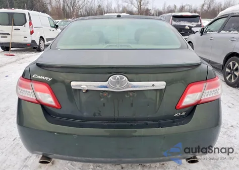 2011 Toyota Camry Se z USA, uszkodzony, nr VIN 4T1BK3EK8BU620956